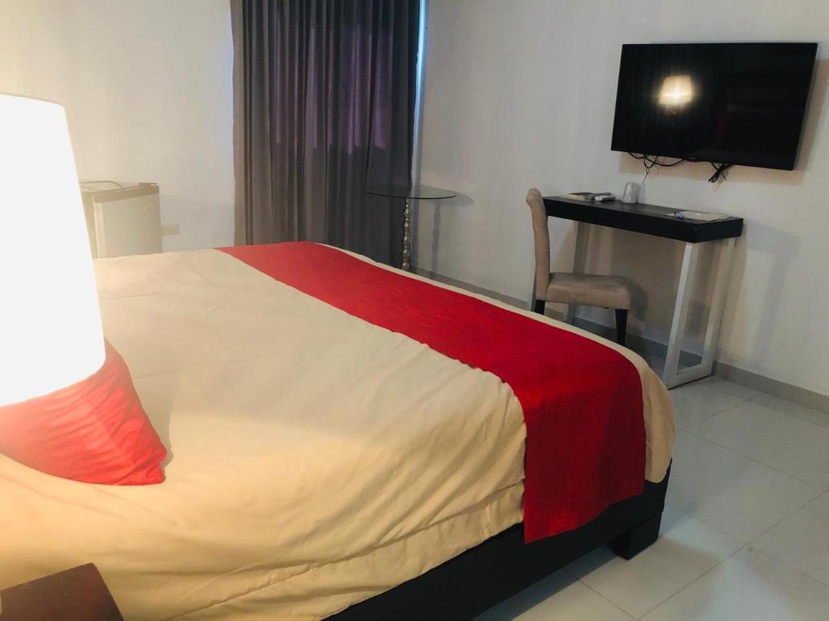 Dpravia Hotel Srl Бани Экстерьер фото