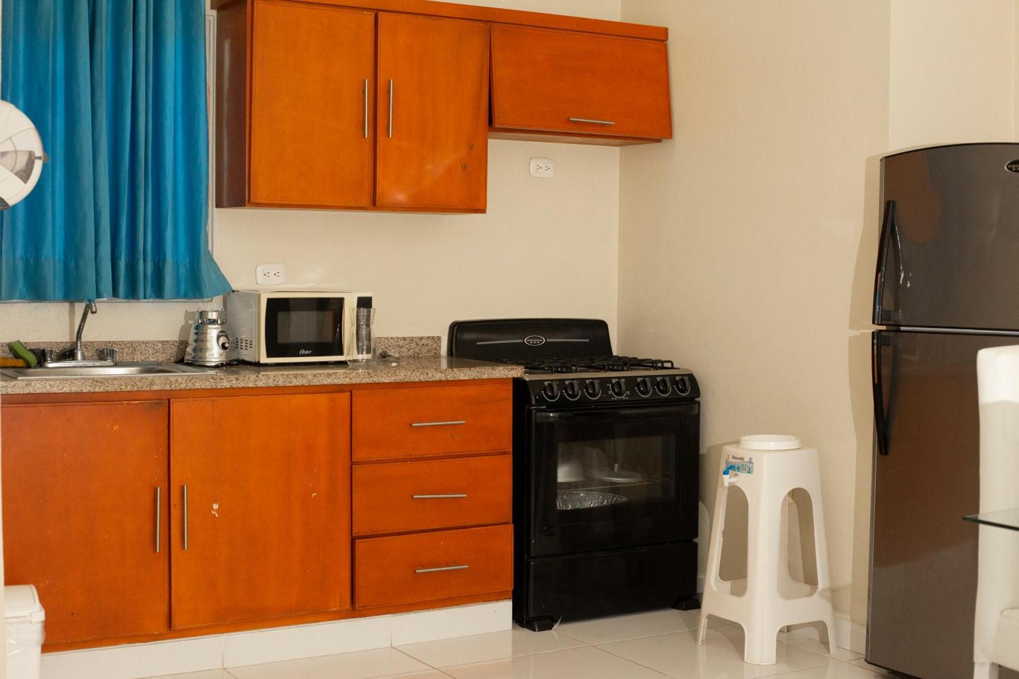 Dpravia Hotel Srl Бани Экстерьер фото