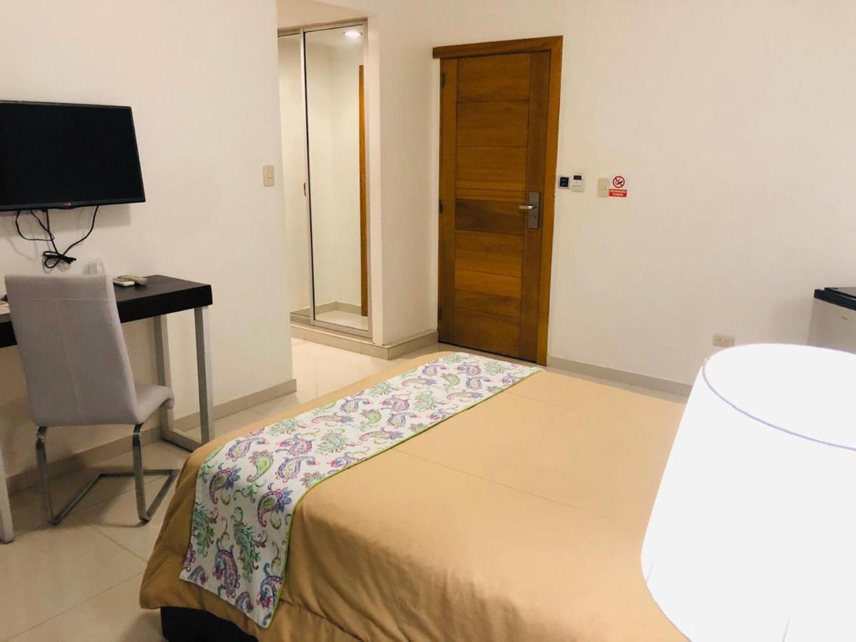 Dpravia Hotel Srl Бани Экстерьер фото